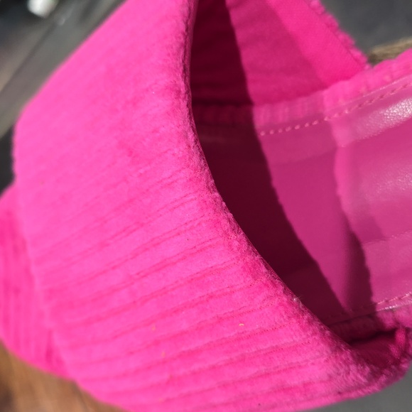 Pink Wedges with Ribbed Texture 10 - Picture 6 of 7